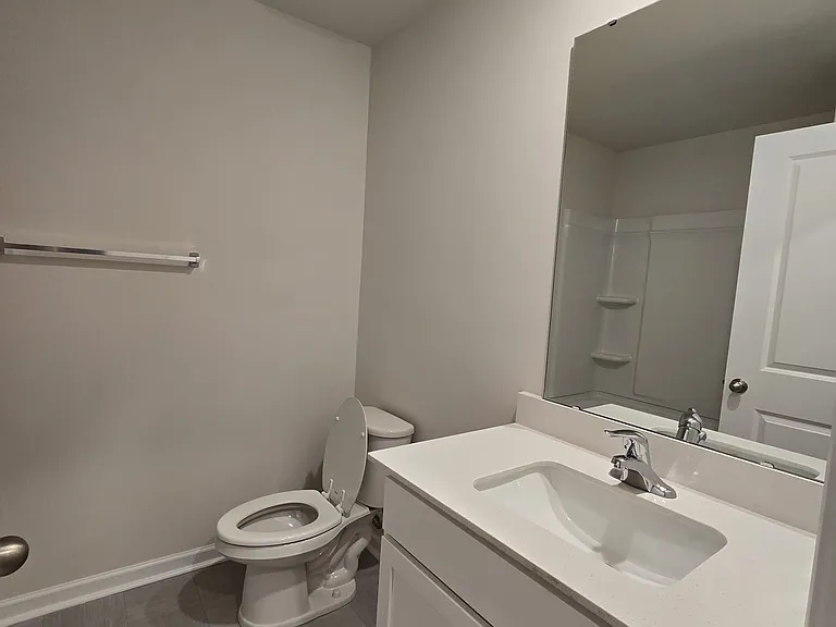 1677 Hallview Ct — Photo 13