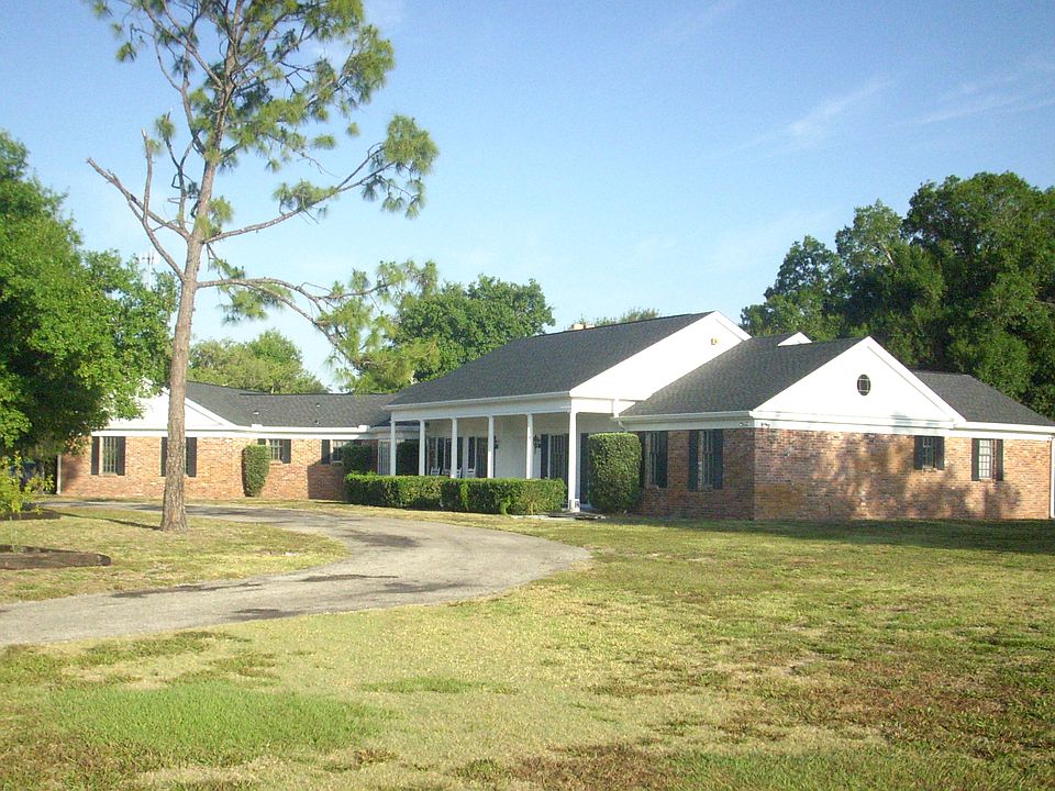 1st image of 3268 NW Highway 72