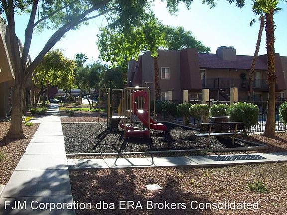 3rd image of 4310 Sandy River Dr Unit 76