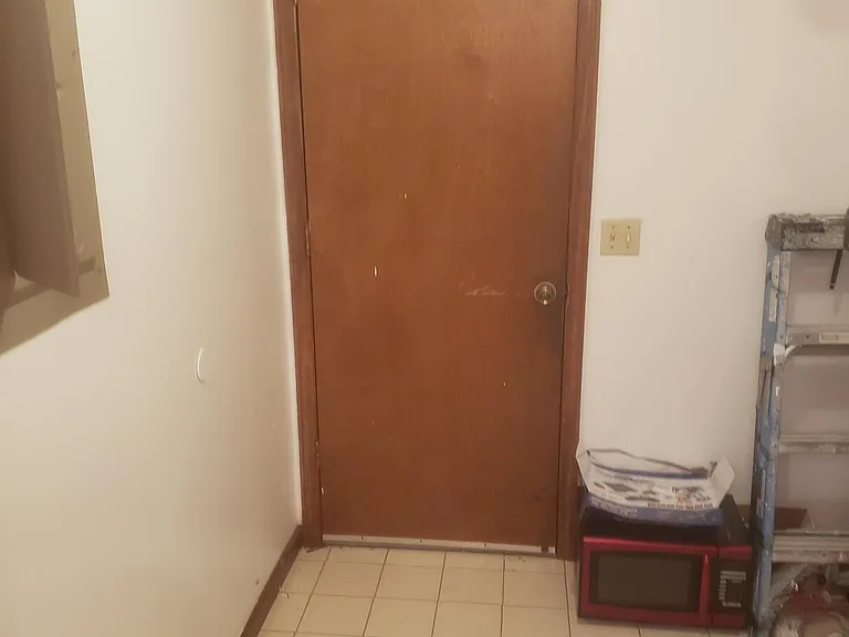 119 Wolfbay Cir — Photo 9