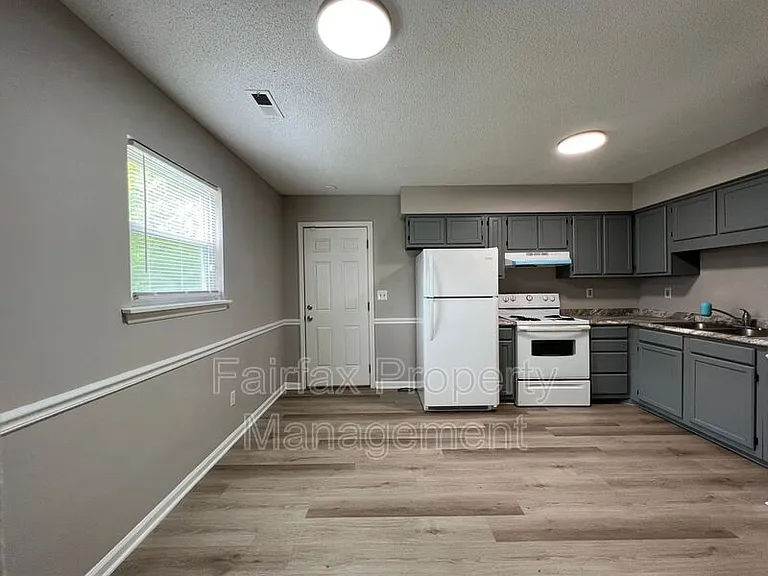 1117 Pecan Pl — Photo 7