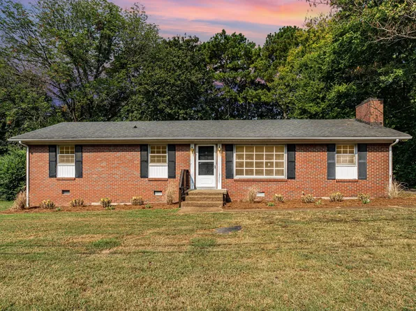 228 Bate Ave, Gallatin, TN 37066