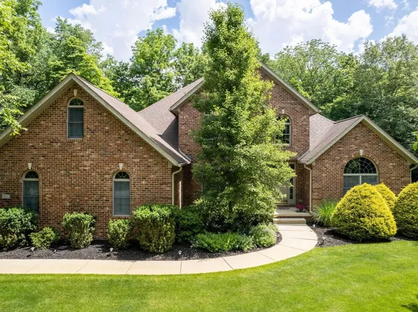 831 Deerwood Rdg, Lafayette, IN 47905