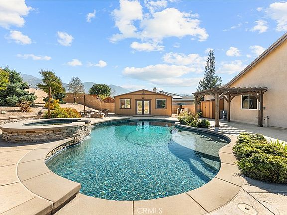 3rd image of 35316 Dry Creek Rd