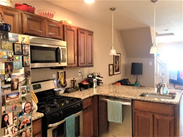 5127 Webster St, Philadelphia, PA 19143