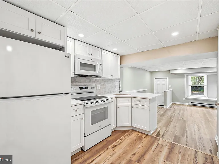 3889 Manayunk Ave #LOWER — Photo 18