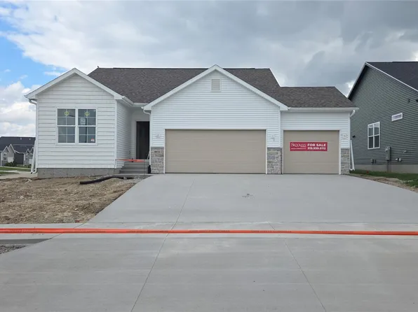8932 Norway Dr NE, Cedar Rapids, IA 52402