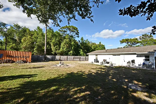 2 bed, 1000 sqft, $2,000 — Photo 3