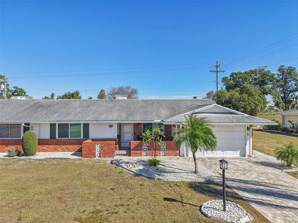 1409 N Pebble Beach Blvd, Sun City Center, FL 33573