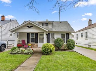 1830 Euclid St, Lincoln Park, MI 48146