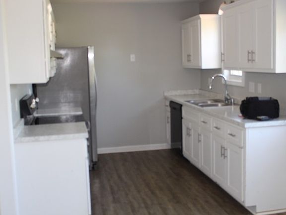 2nd image of 695 Artic Ave