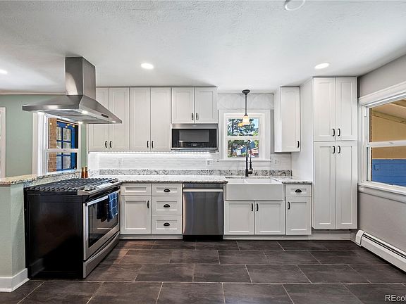 4th image of 4085 S Grant Street