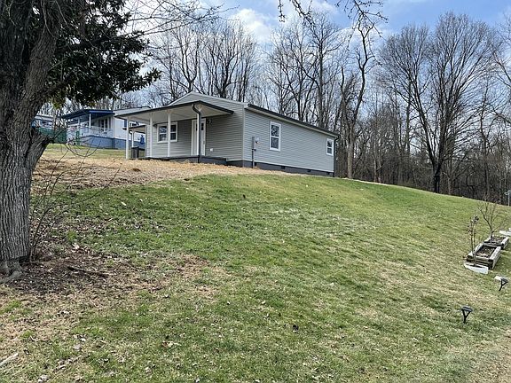 5th image of 142 Dennison Dr