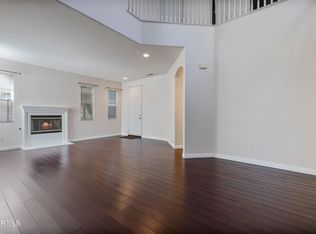 24112 Joshua Dr, Santa Clarita, CA 91354