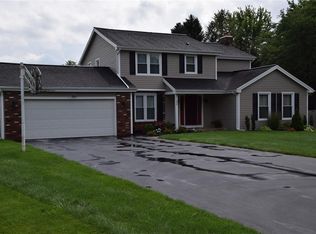 22 Sutters Run, Rochester, NY 14624