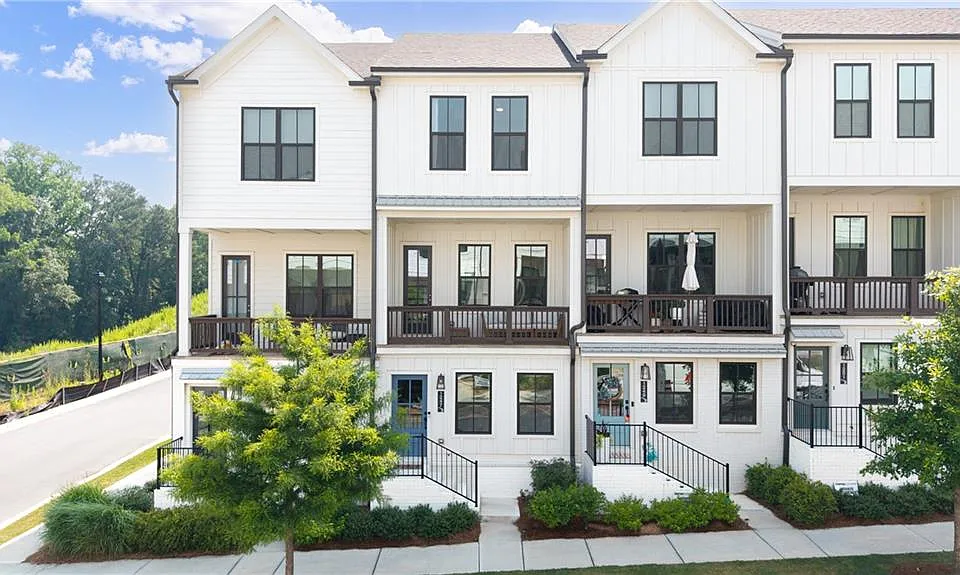 1247 Zucchini Cir SE