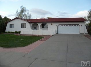 236 Bridle Trl, Pueblo, CO 81005