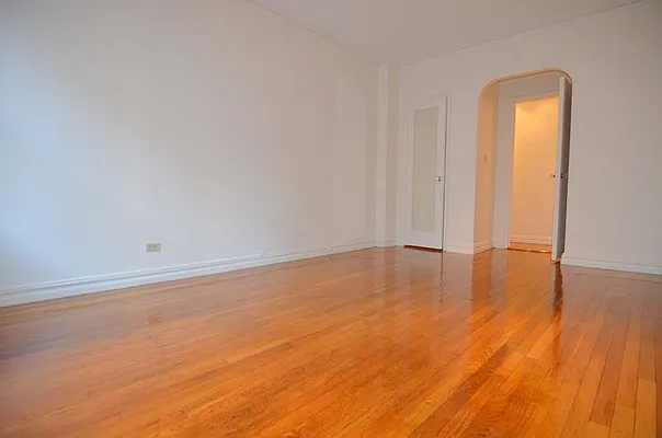 Rented by MNS | media 20