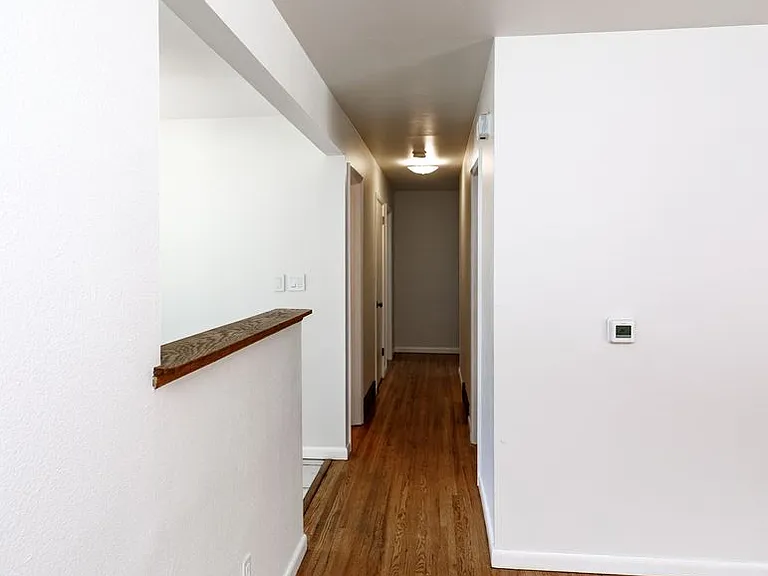 129 Ely St — Photo 23