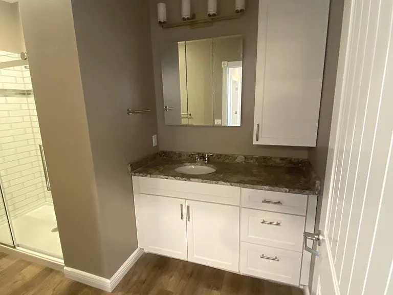 19 Main St #20 — Photo 9