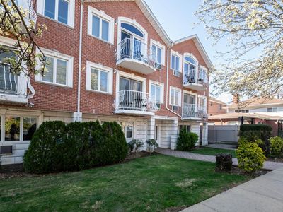 212-14 42 Avenue #14B, Flushing, NY, 11361