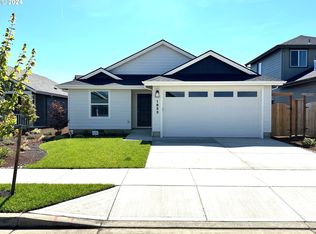 1653 SE Salmonberry Ave #20, Dallas, OR