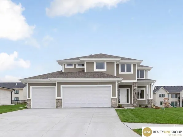 5504 N 205th St, Elkhorn, NE 68022