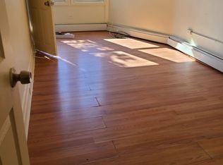 98 Van Nostrand Ave APT 1F, Jersey City, NJ 07305
