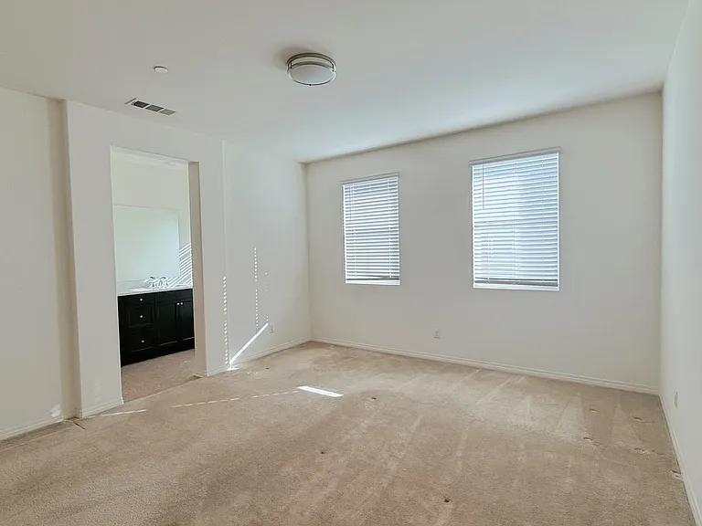 7100 Montecito Ln — Photo 14