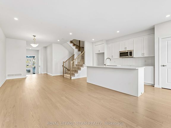 5th image of 955 Locomotion Ln