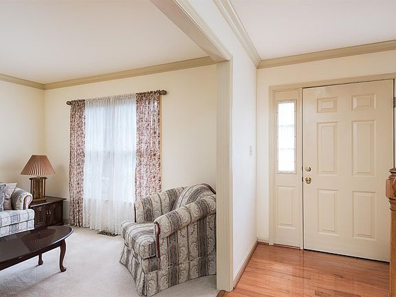2nd image of 1405 Copper Creek Dr