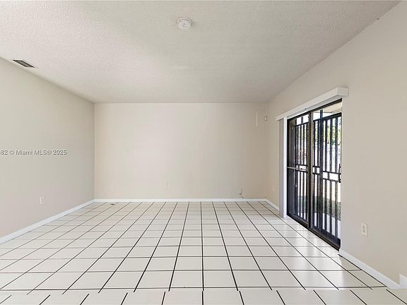 3rd image of 6255 SW 59th Ave