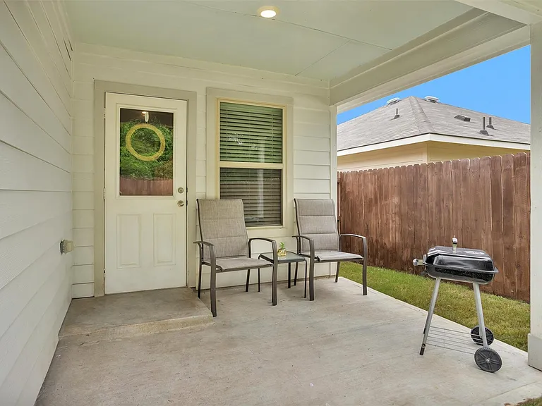312 Pecos Dr — Photo 39
