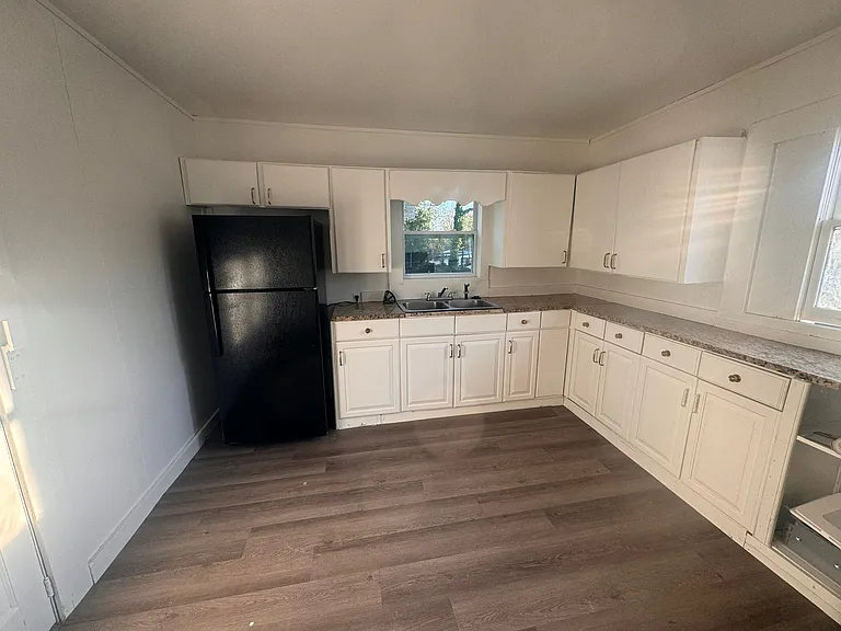 1115 Myrtle St SW — Photo 6