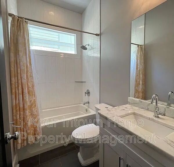 26 Walthall St NE — Photo 14