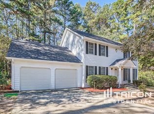 551 Banks Rd E, Fayetteville, GA 30214
