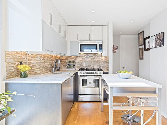 3rd image of 500 4th Ave APT 8K
