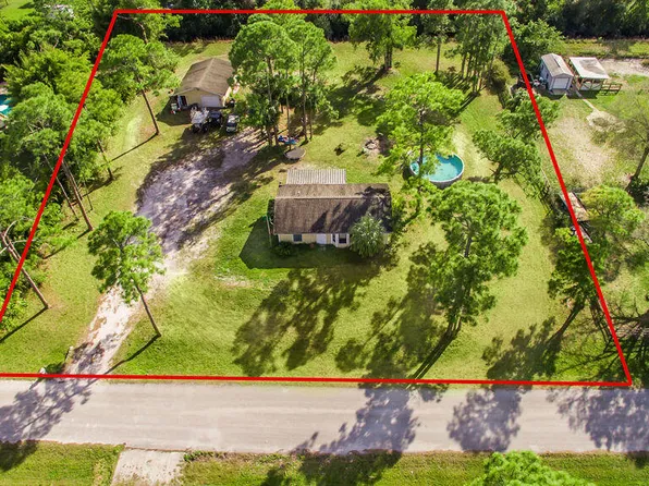 18564 48th Avenue N, The Acreage, FL 33470