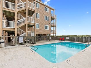 1101 S Lake Park Blvd #C-4, Carolina Beach, NC 28428