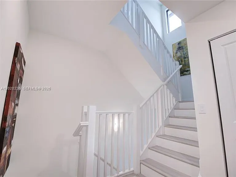 4534 NW 83rd Ave — Photo 31