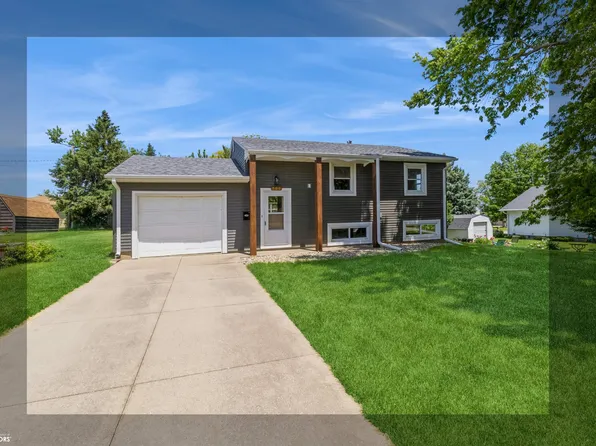 206 Bohen St, Marshalltown, IA 50158