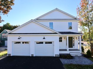 18 Grove St, Hopkinton, MA 01748