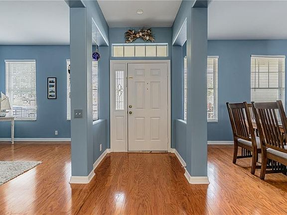 2nd image of 535 Cypress Bnd