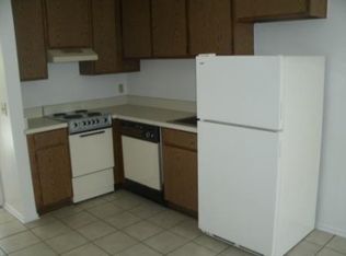 425 E 3rd St #1, Long Beach, CA 90802