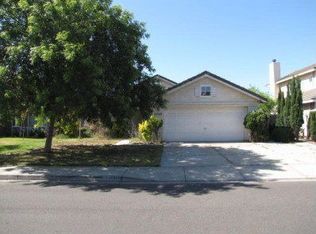 2200 Promenade Ln, Modesto, CA 95351