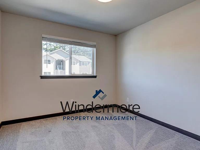 1651 SW Mulberry Pl #E202 — Photo 11