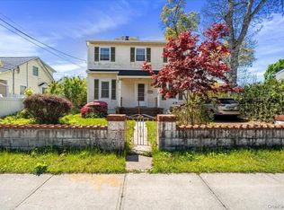 50 Bittermint St, Islip, NY 11751