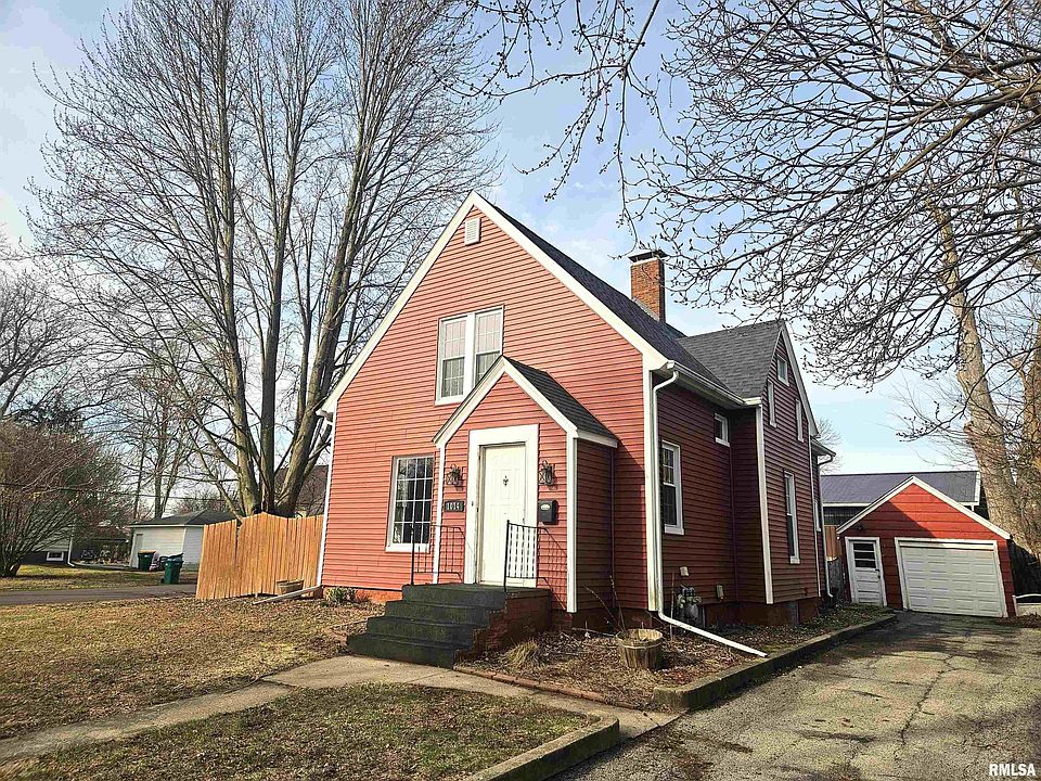 1st image of 1014 Willard St