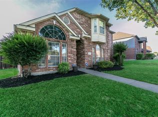 1521 Mill Creek Dr, Desoto, TX 75115