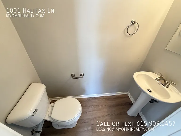 1001 Halifax Ln — Photo 7